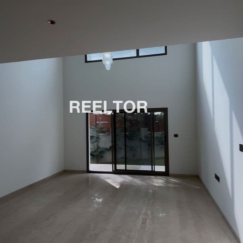 Pg For Sale In Naraina Village Delhi Cantonment