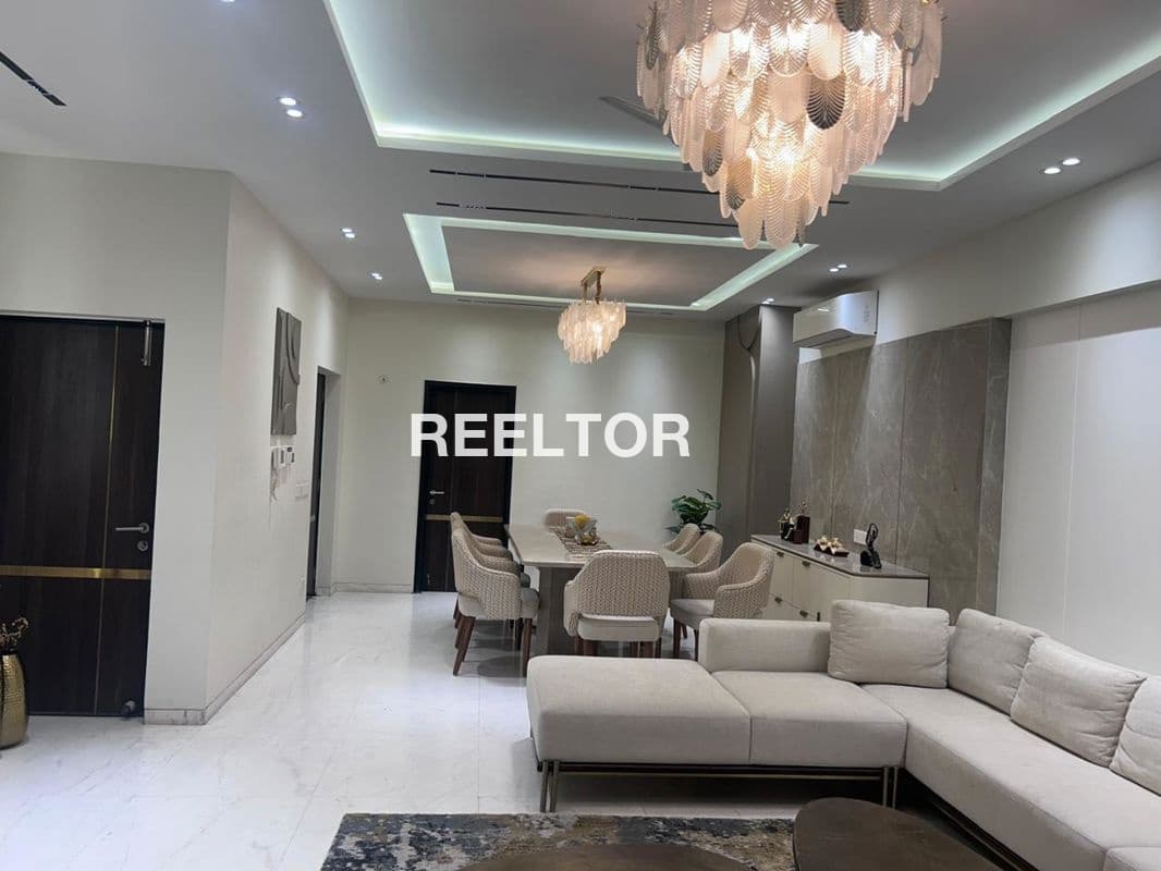 Villa For Rent In Bihari Colony Vivek Vihar