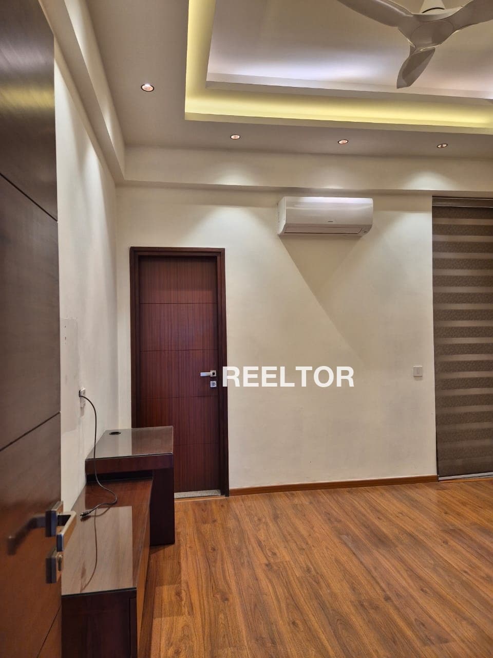 Office Space For Rent In Indira Enclave Saket
