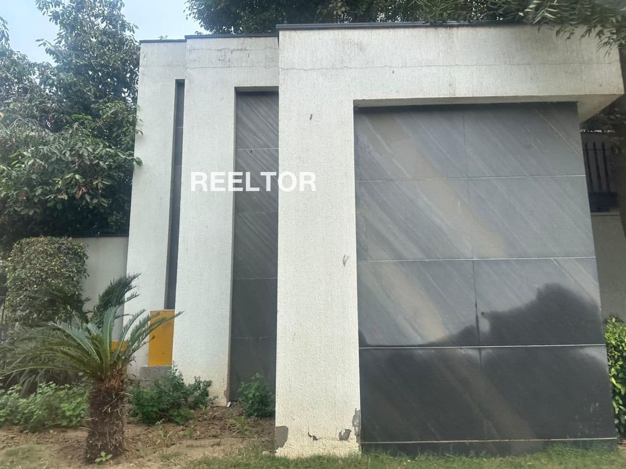 Villa For Rent In Samaspur Mayur Vihar