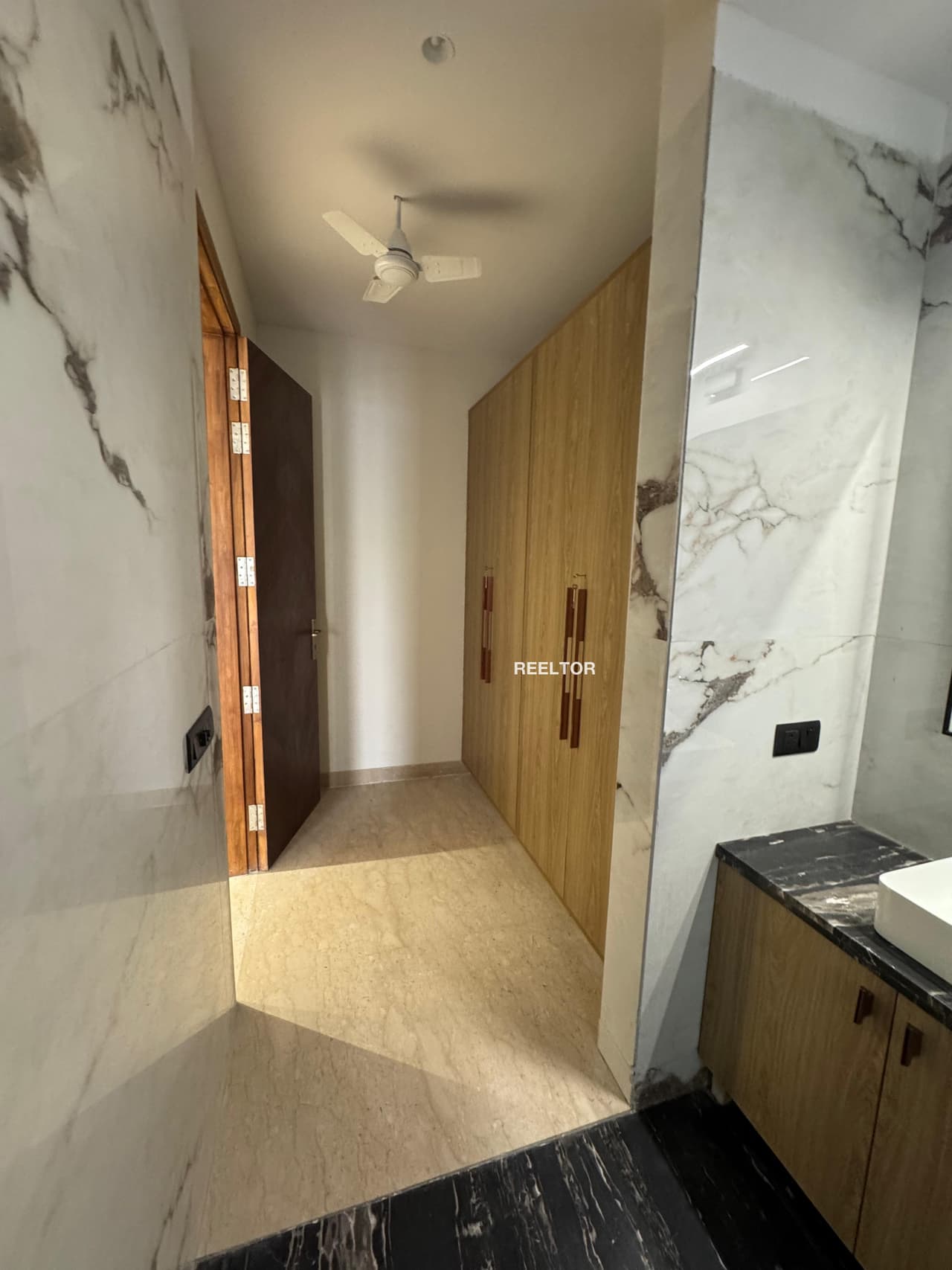 Office Space For Rent In Lado Sarai Saket