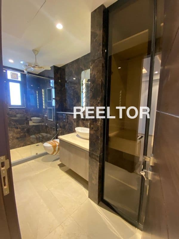 Villa For Rent In Navjeevan Camp Kalkaji