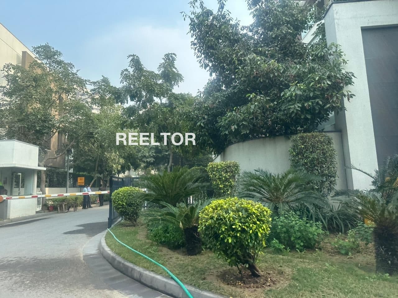 Villa For Rent In Sarvapriya Vihar Hauz Khas