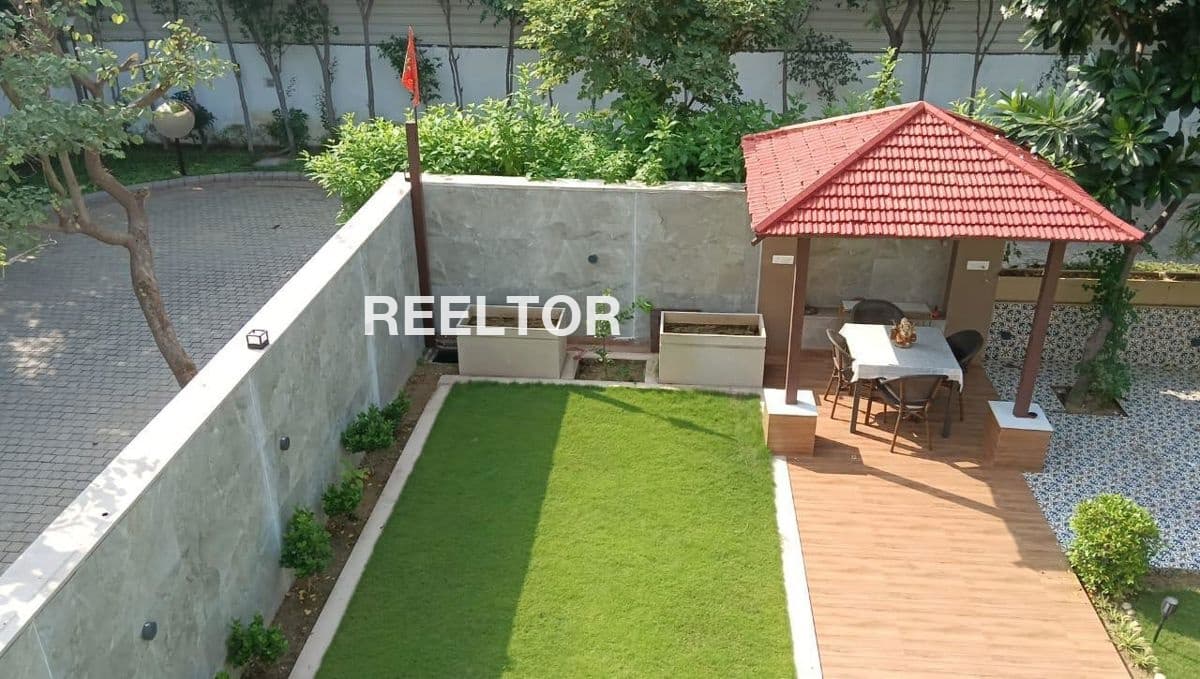 Villa For Rent In Tigri Saket