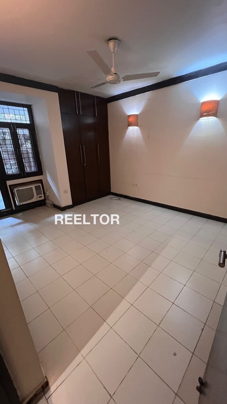 Office Space For Rent In Kashmere Gate Kotwali