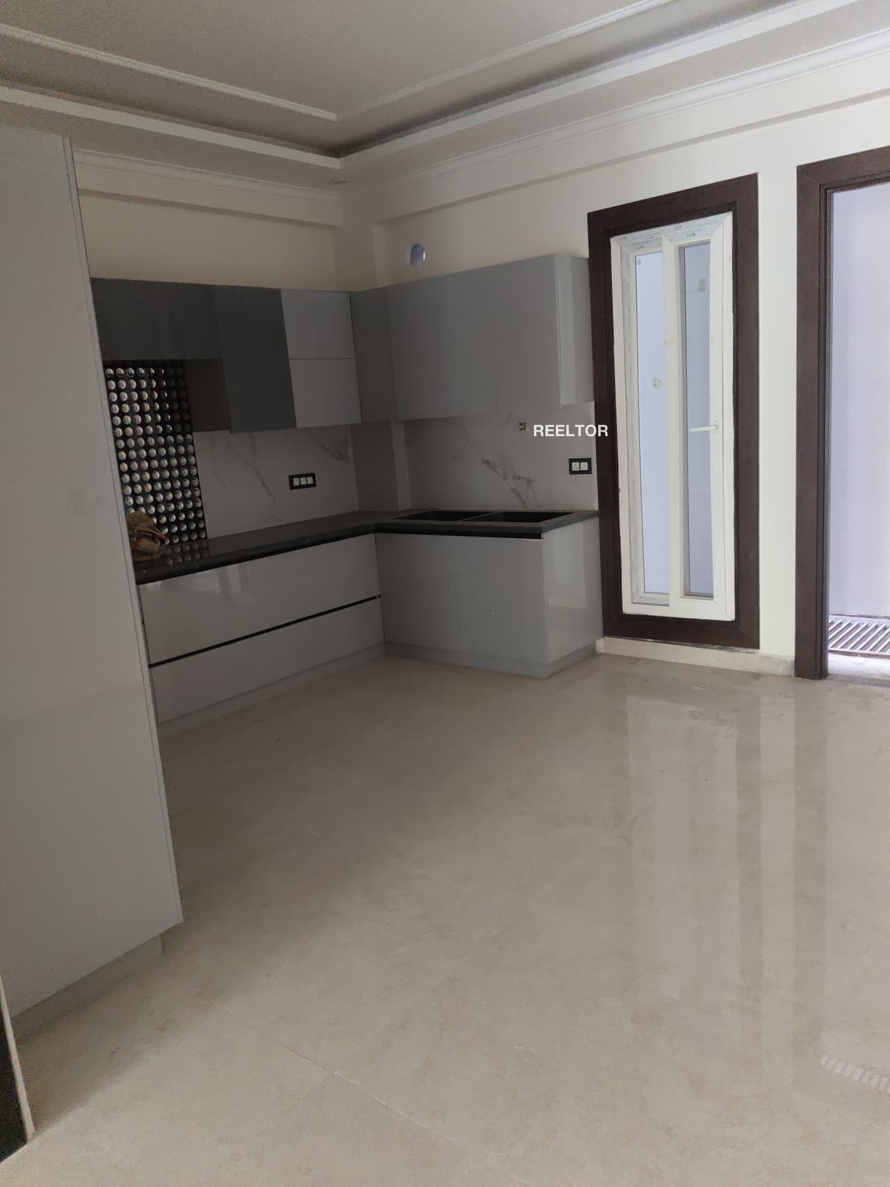 Rent House In Gaur City Noida Extension