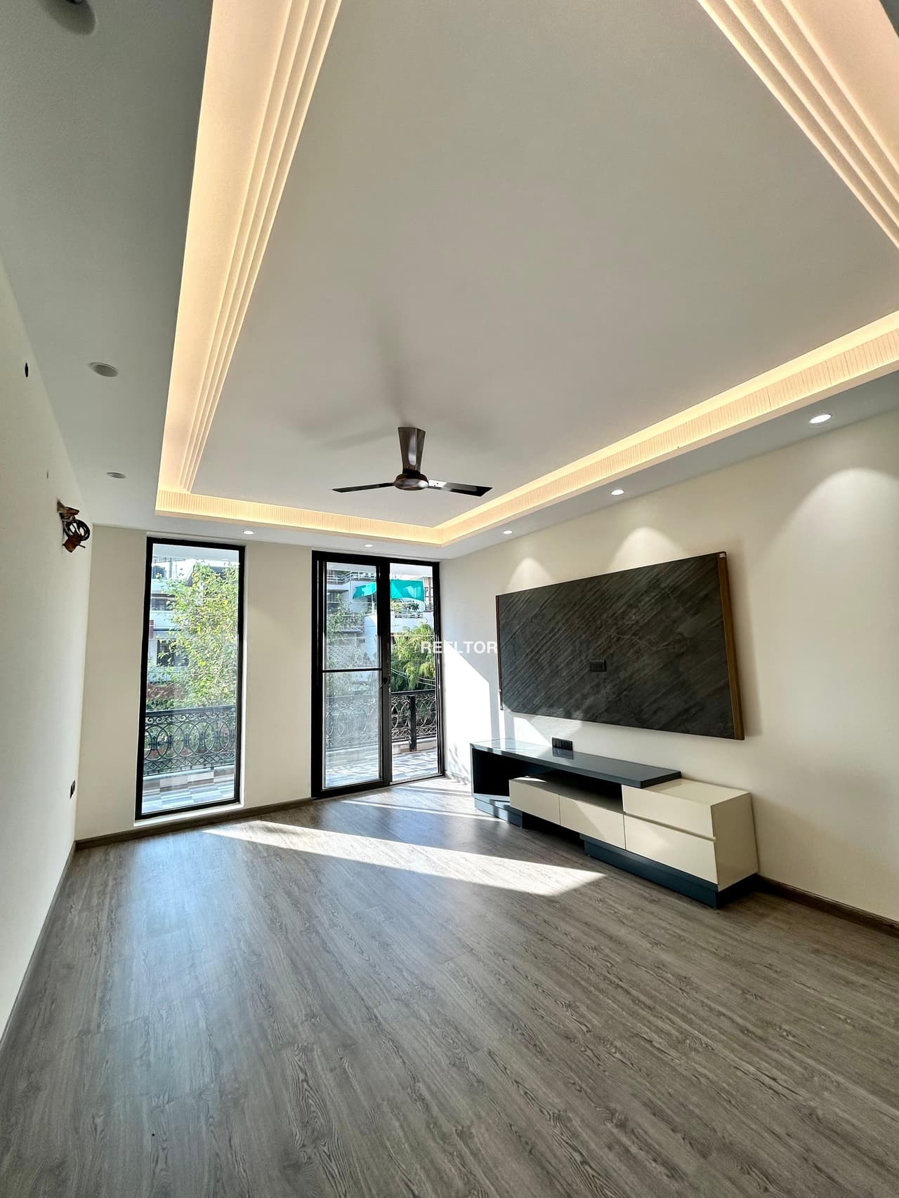 Villa For Rent In Ashok Park Saraswati Vihar