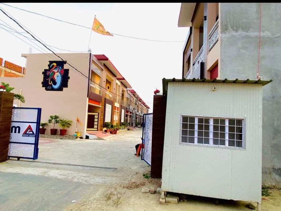 Villa For Rent In Sunthi Beejoliya