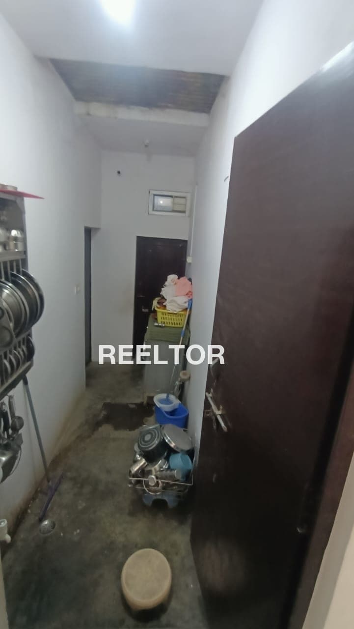 Villa For Rent In Tokran Kareda