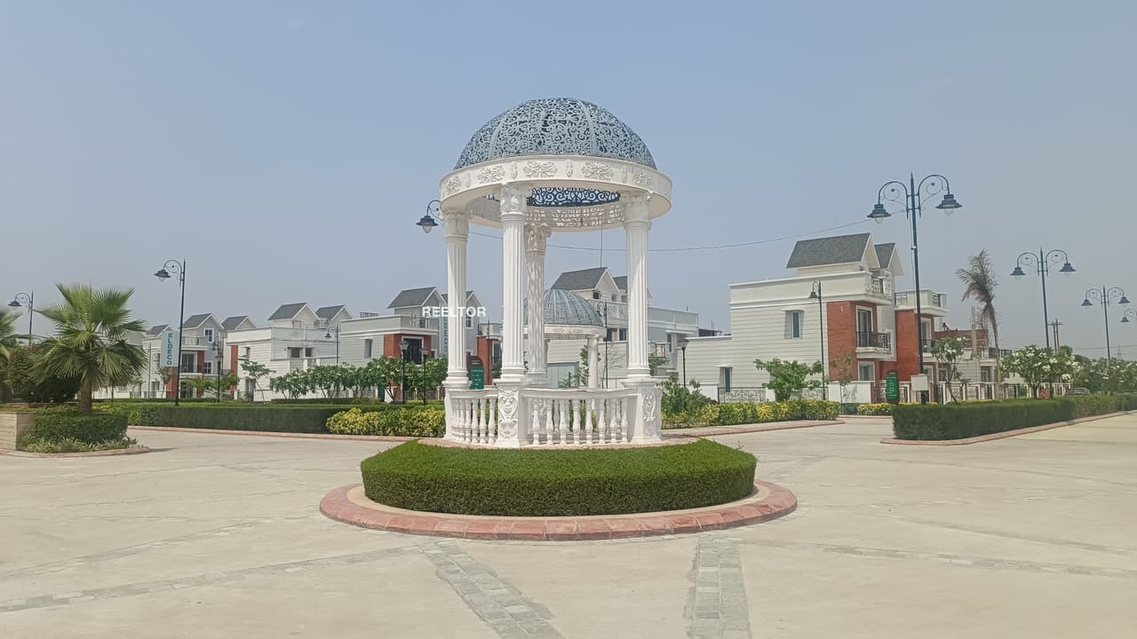 Villa For Rent In Siraspur Alipur