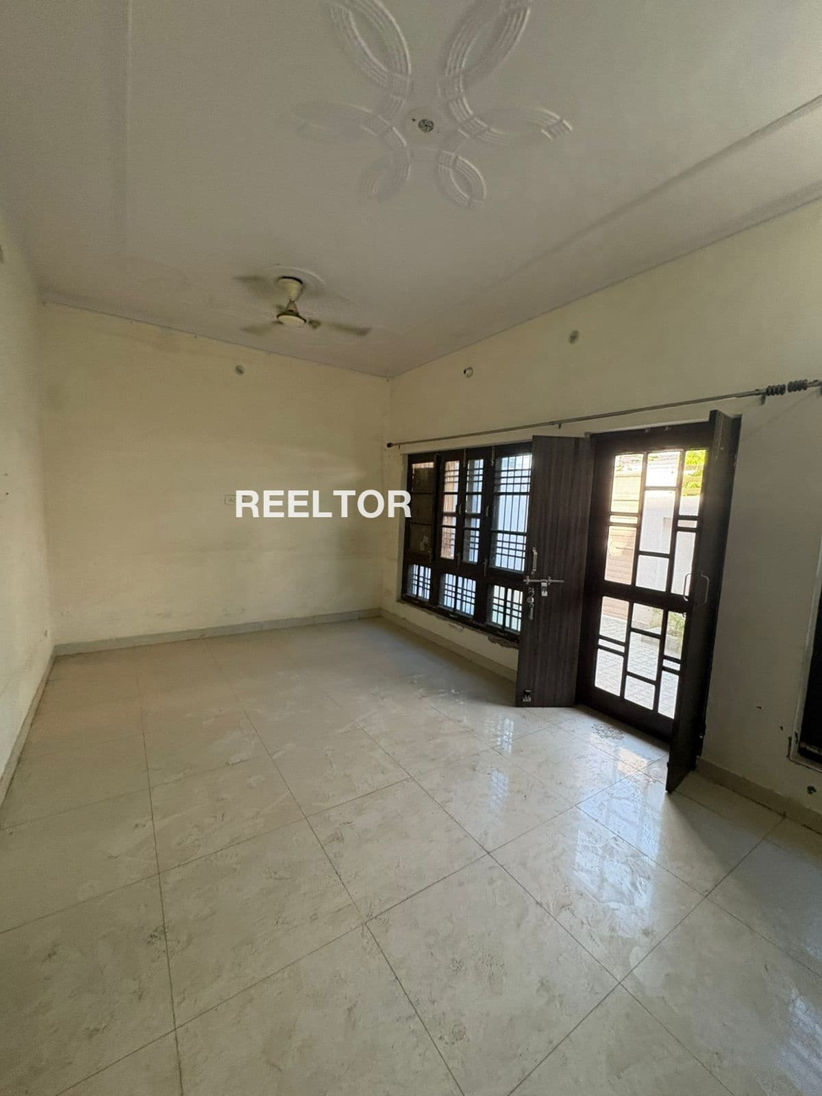 2 Bhk House For Rent In Golden Lake Appartmant Junagadh