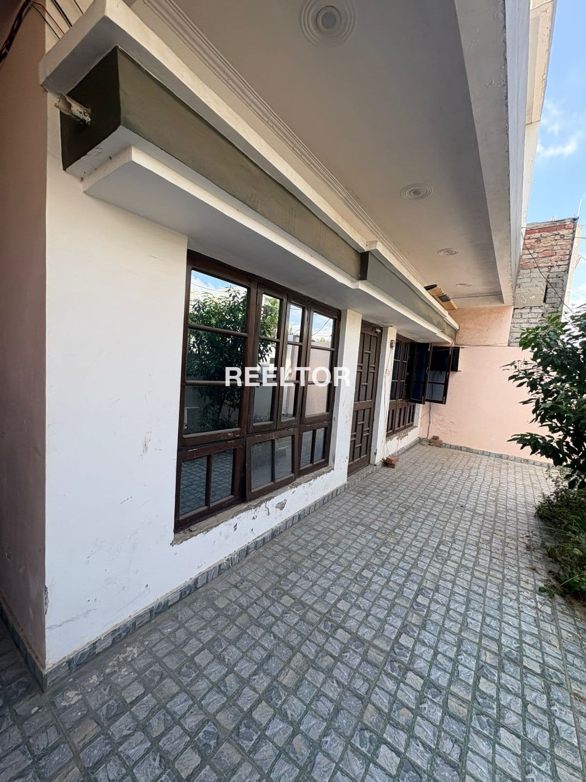 Villa For Rent In Rohit Kunj Saraswati Vihar