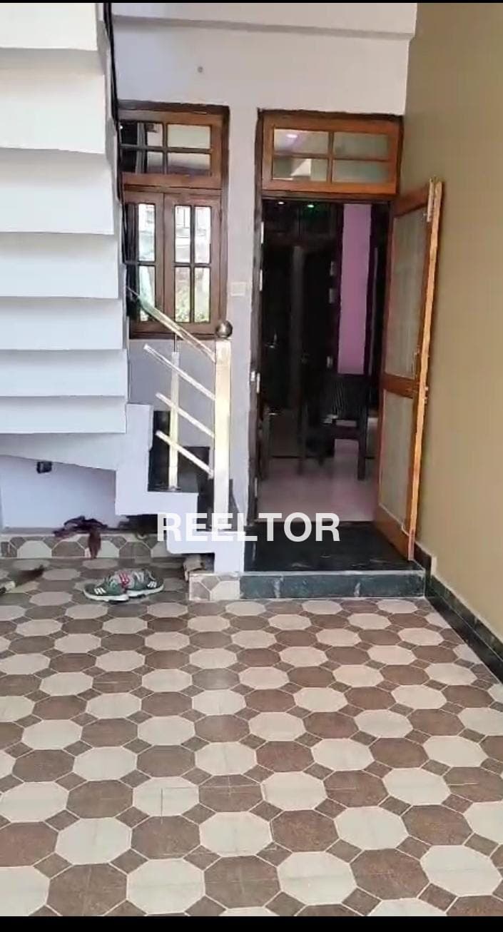 Villa For Rent In Cd Park Model Town