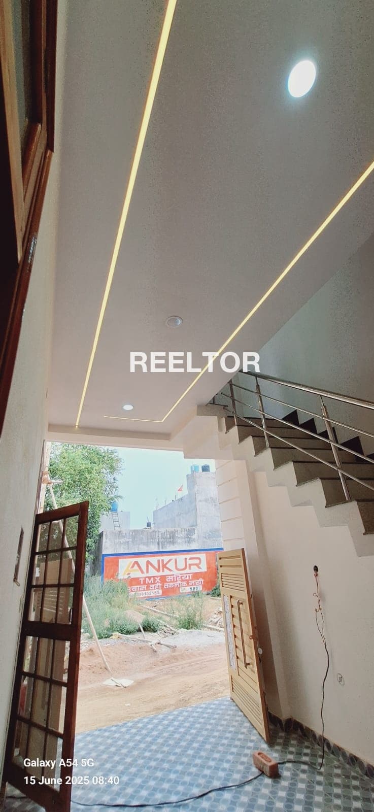 Villa For Rent In Gopinath Bazar Delhi Cantonment