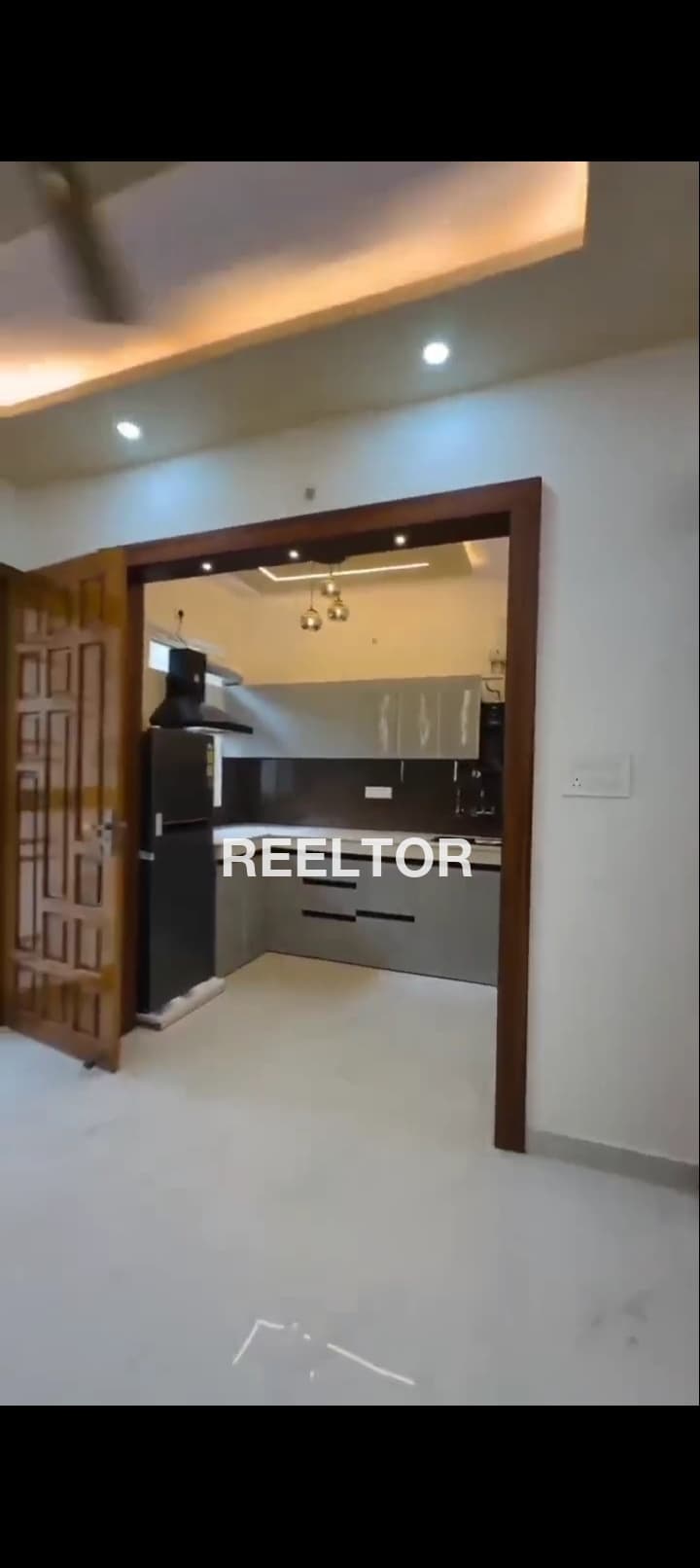 Office Space For Rent In Harswaroop Colony Saket