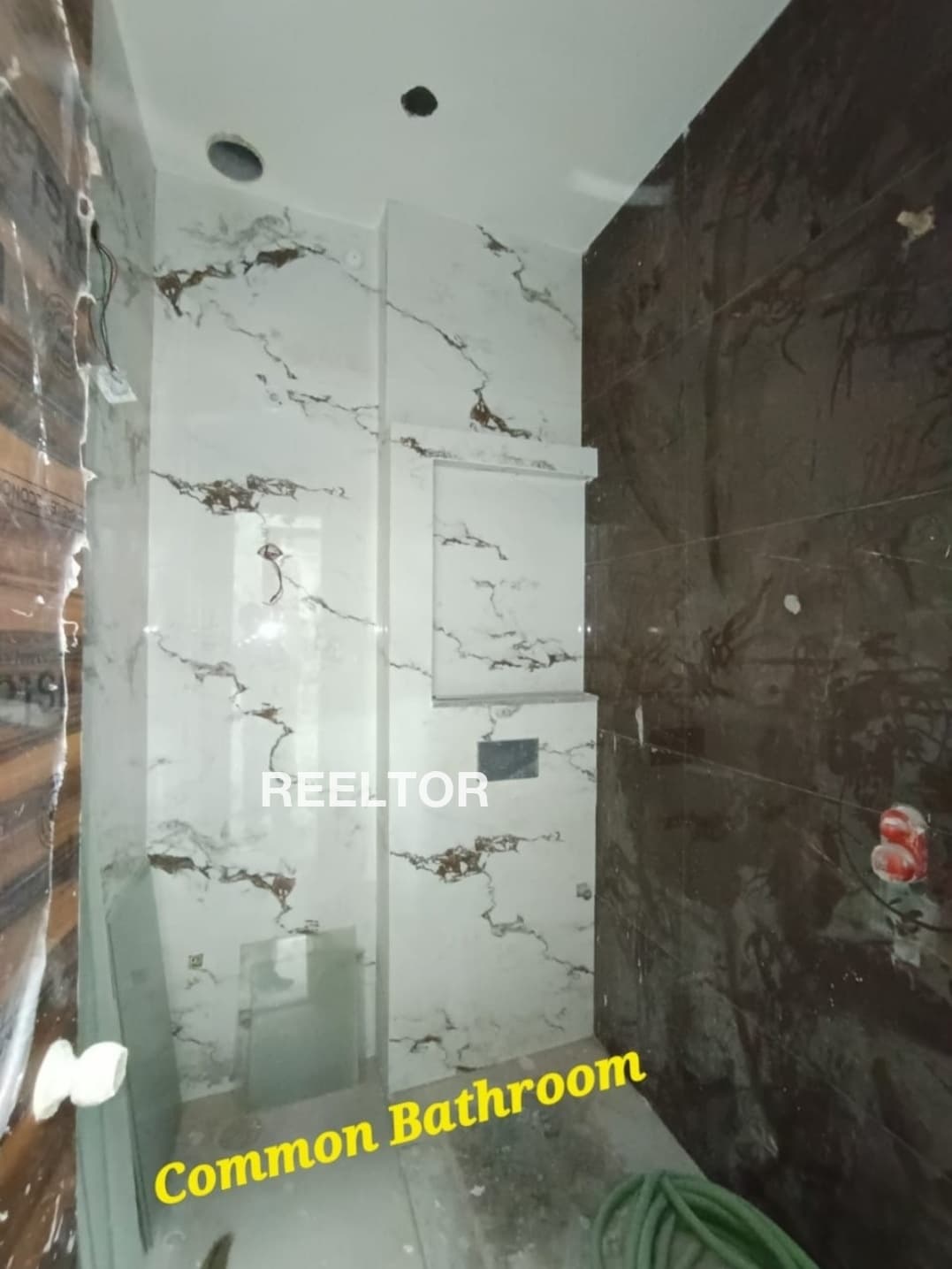 Villa For Sale In Polkampet Lingampet