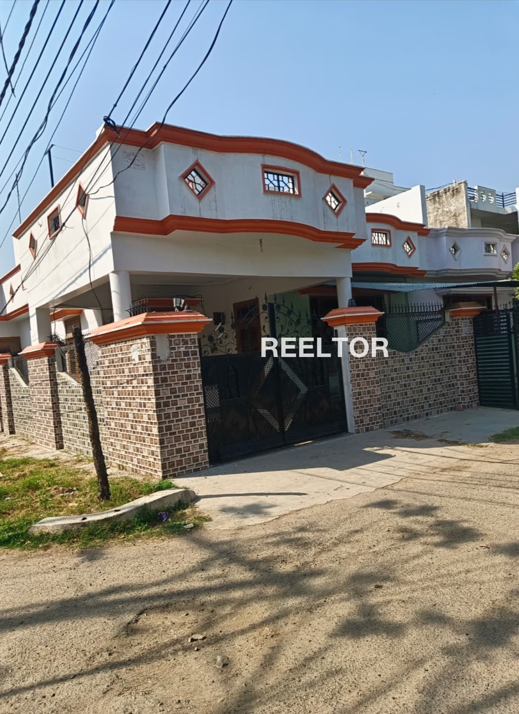 Villa For Rent In Sarita Vihar Defence Colony