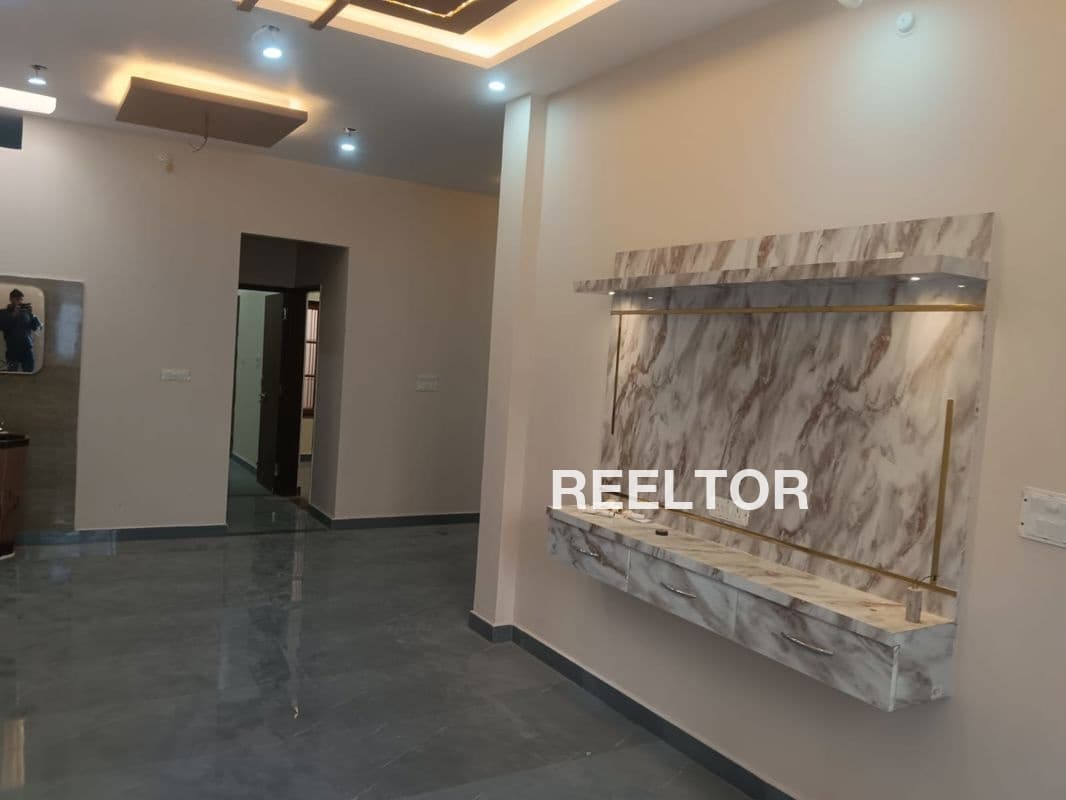 Villa For Rent In Junoni Bela