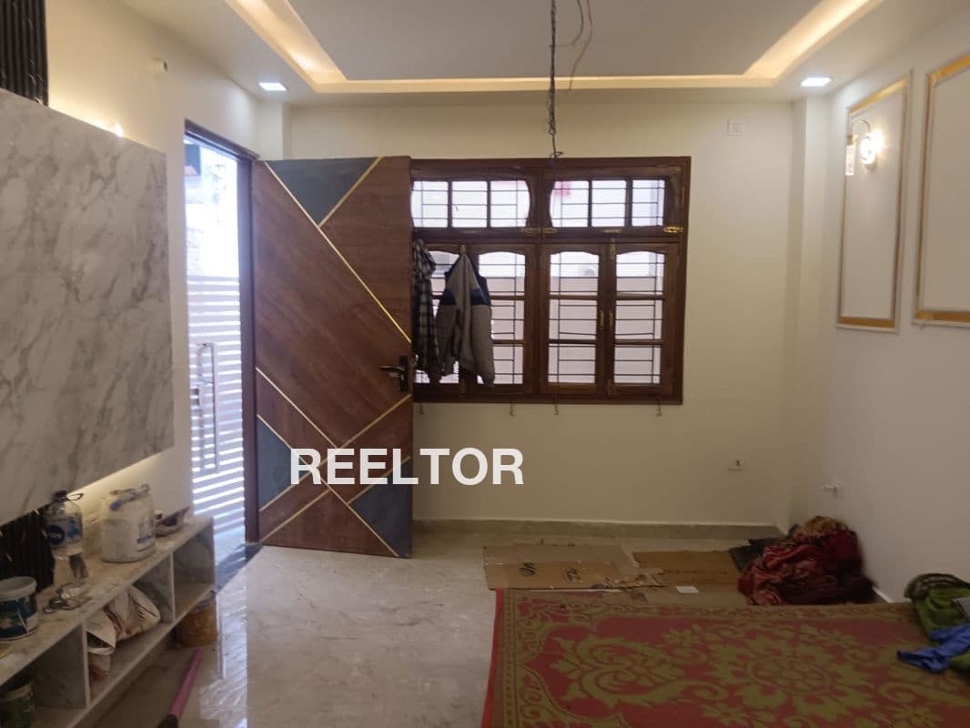 Villa For Rent In Nizamuddin Defence Colony