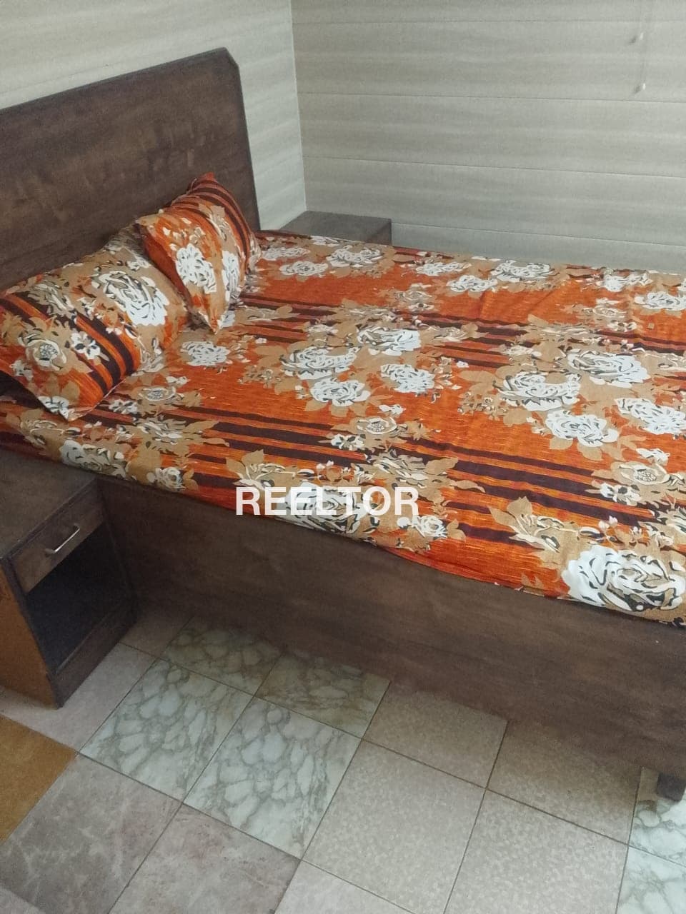 Villa For Rent In East School Block Preet Vihar