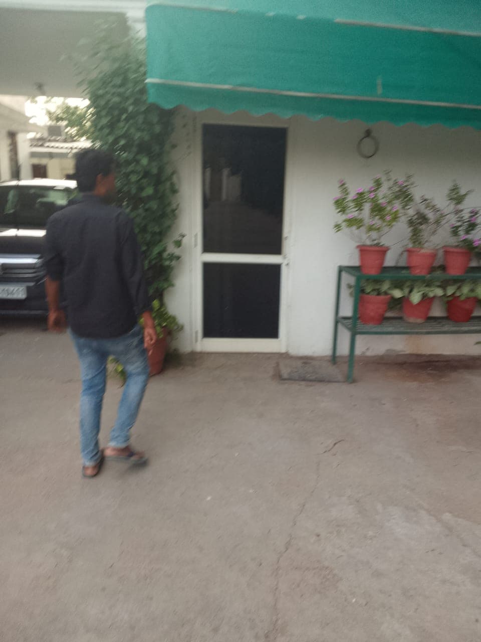 Villa For Rent In Bhajanpura Seelam Pur