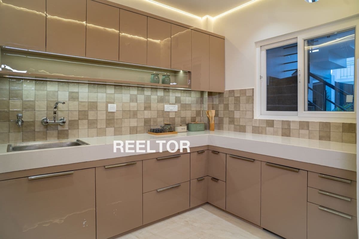 Villa For Rent In Shalimar Bagh Saraswati Vihar