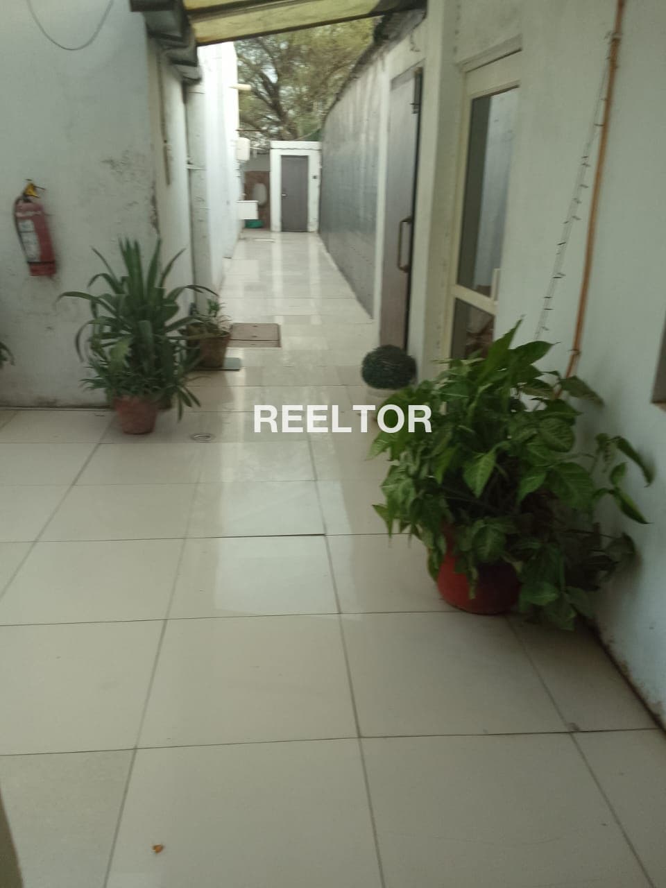 Office Space For Rent In Jia Sarai Hauz Khas
