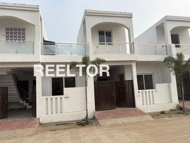 Villa For Rent In Gautam Nagar Defence Colony