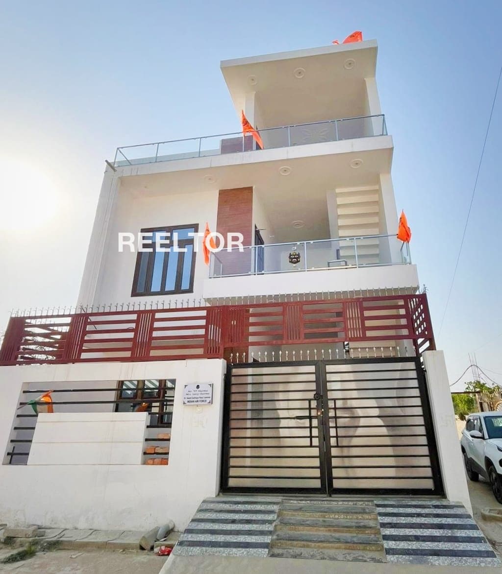 Villa For Rent In Chandrawal Civil Lines