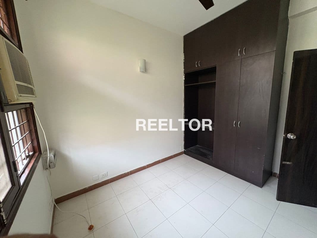 Villa For Rent In South Extension Ii Defence Colony