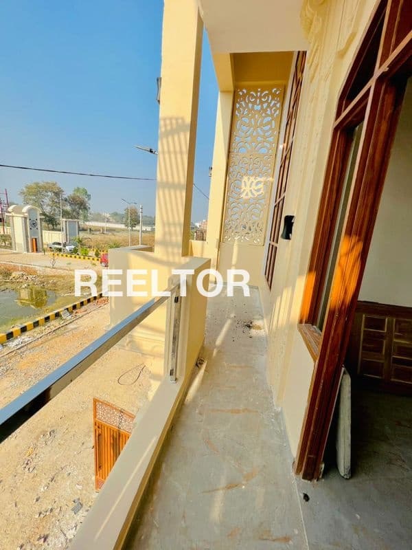 Pg For Rent In Gamri Village Seelam Pur