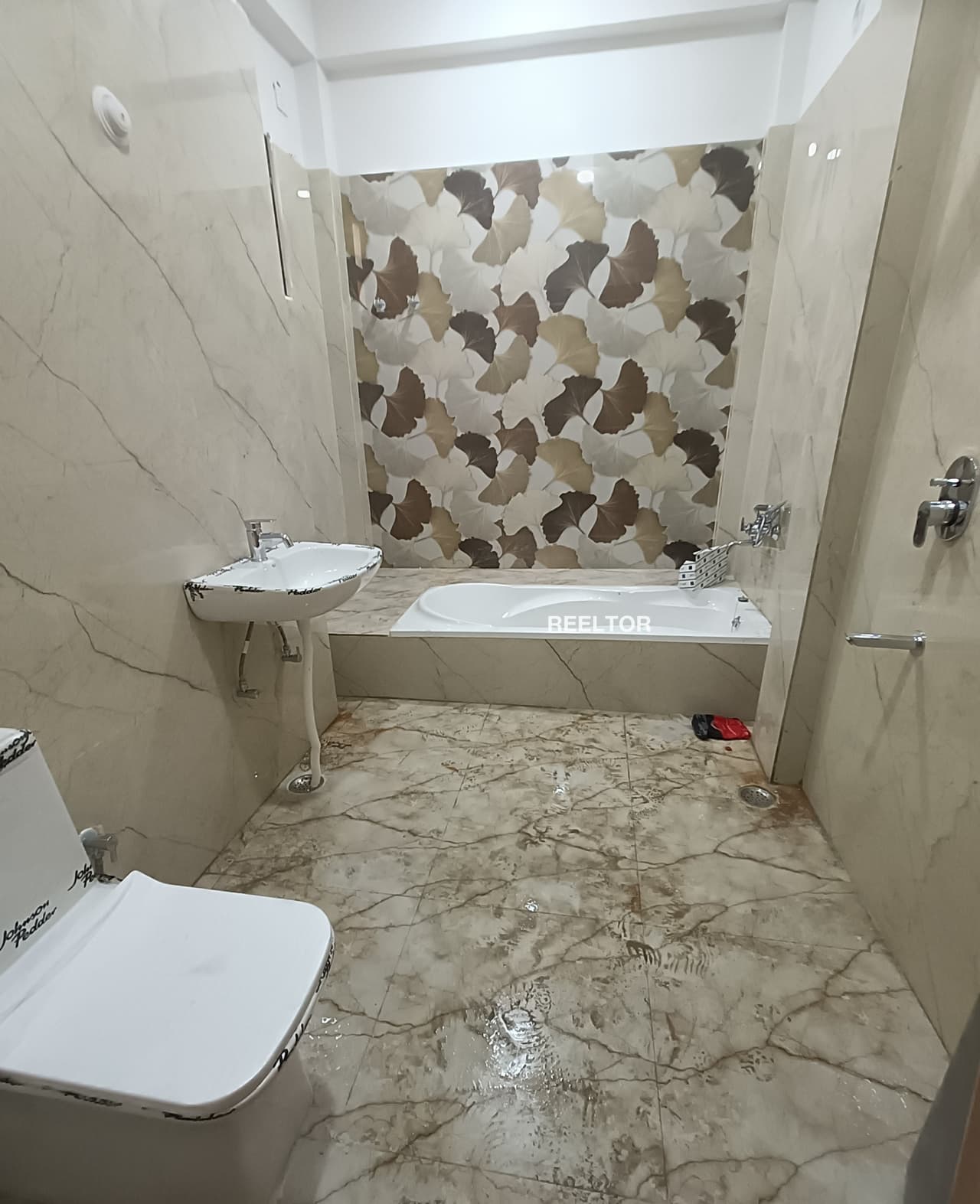 Villa For Rent In Siddharth Enclave Defence Colony