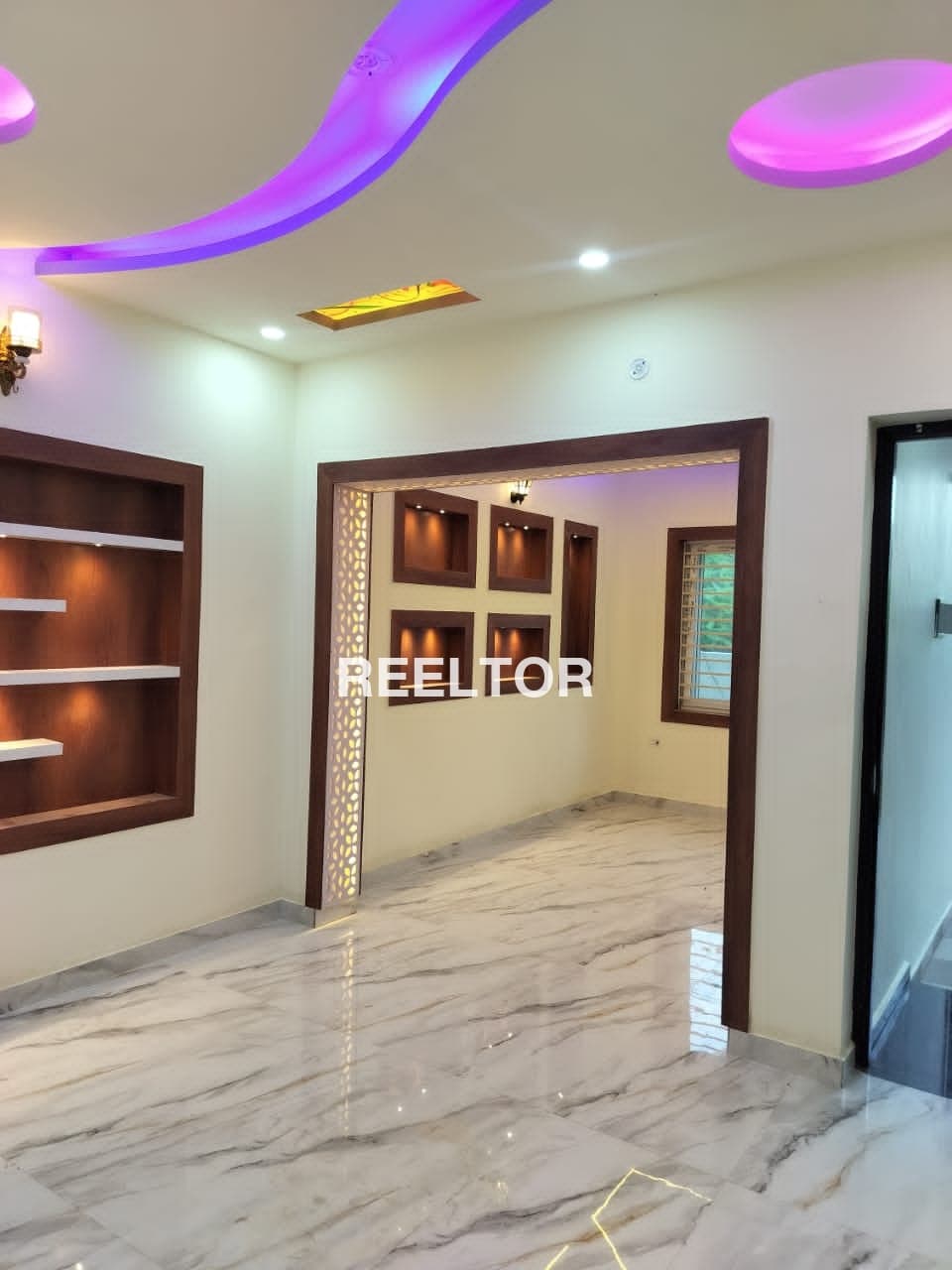 Villa For Rent In Sector 8 Vasant Vihar