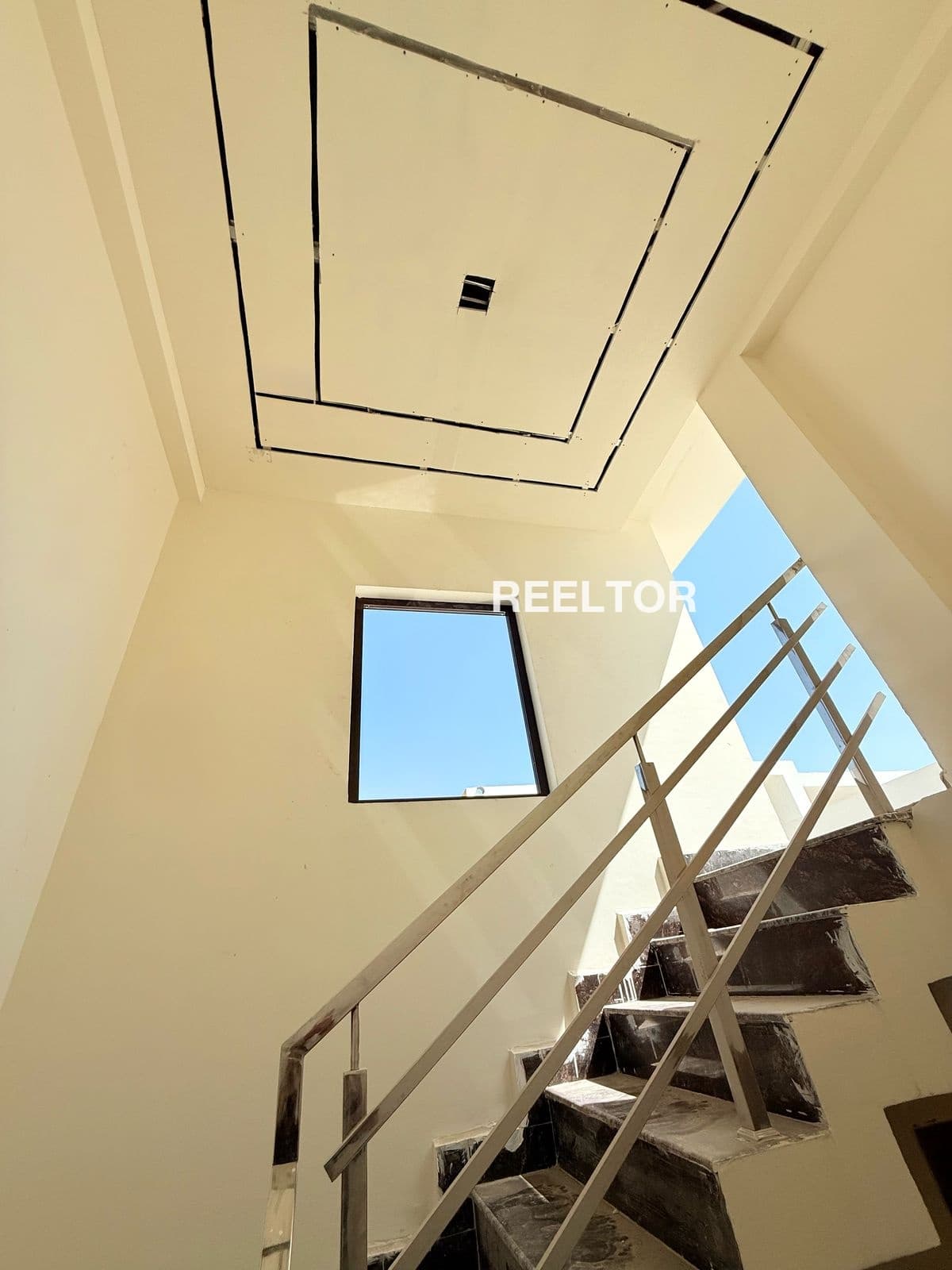 Villa For Rent In Cheruvu Mundu Sangem