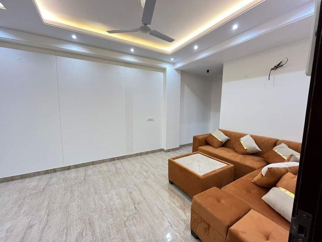 Villa For Rent In South Moti Bagh Vasant Vihar