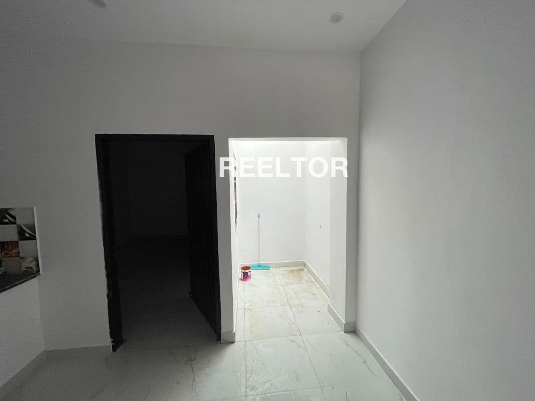 Villa For Rent In Navjeevan Vihar Hauz Khas