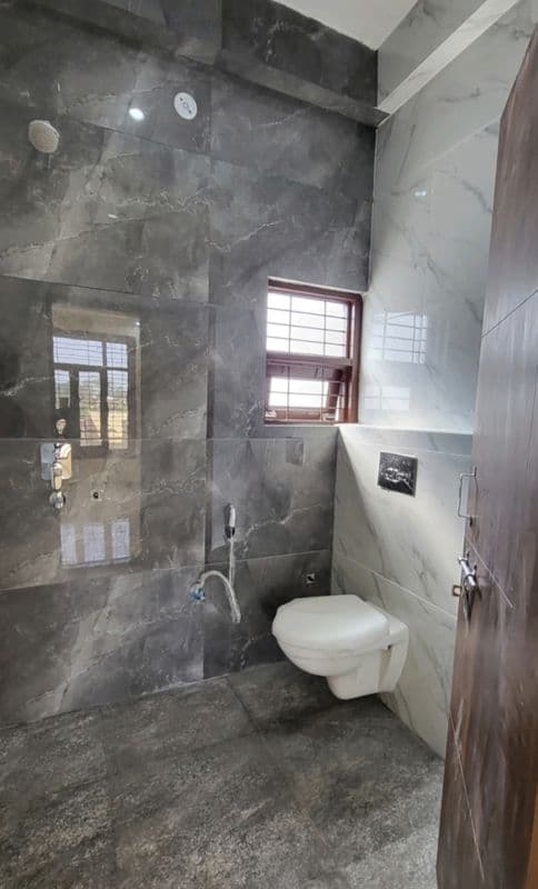 Villa For Rent In Gtb Nagar Model Town