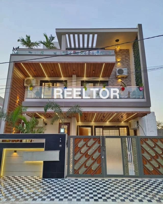 Villa For Sale In Kammarpalli Chennur