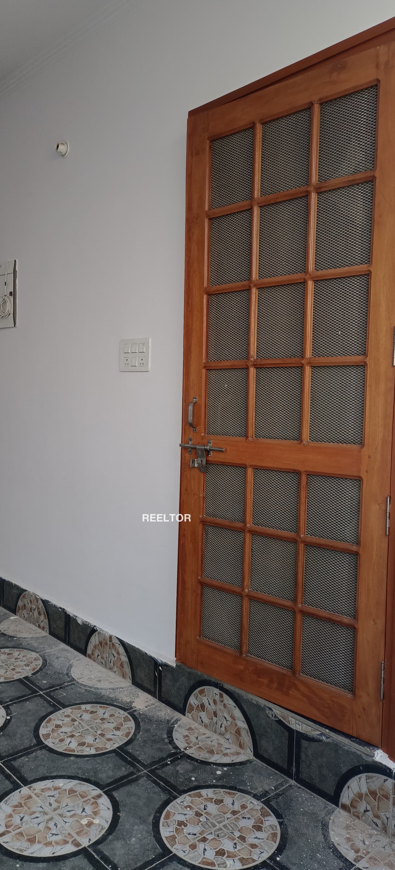 Zolo Stays Karol Bagh