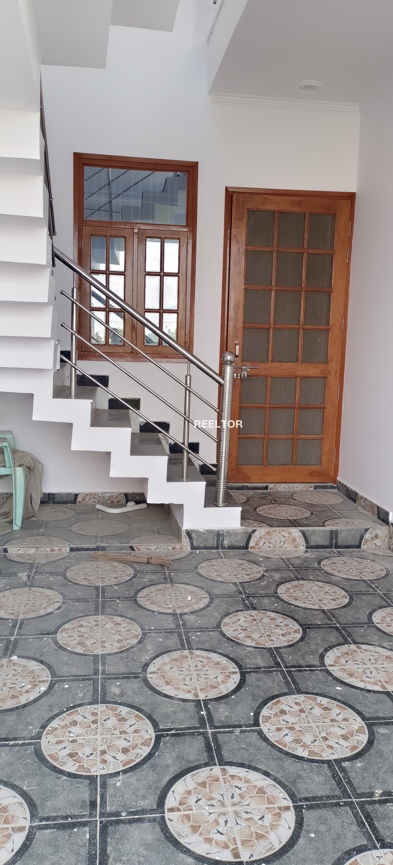 Villa For Sale In Kanjer Mugpal