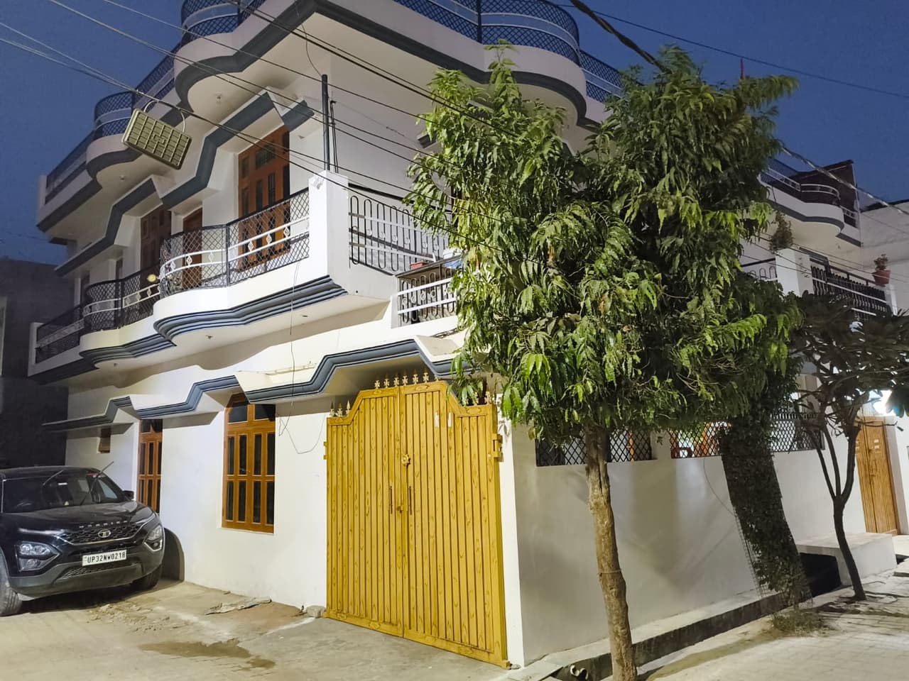Villa For Rent In Brijpuri Yamuna Vihar