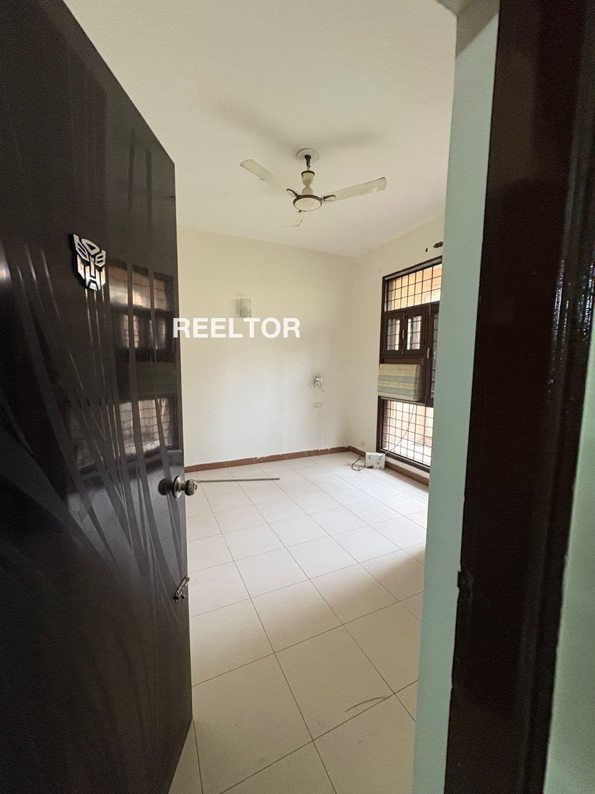 Villa For Rent In South Extension Ii Defence Colony