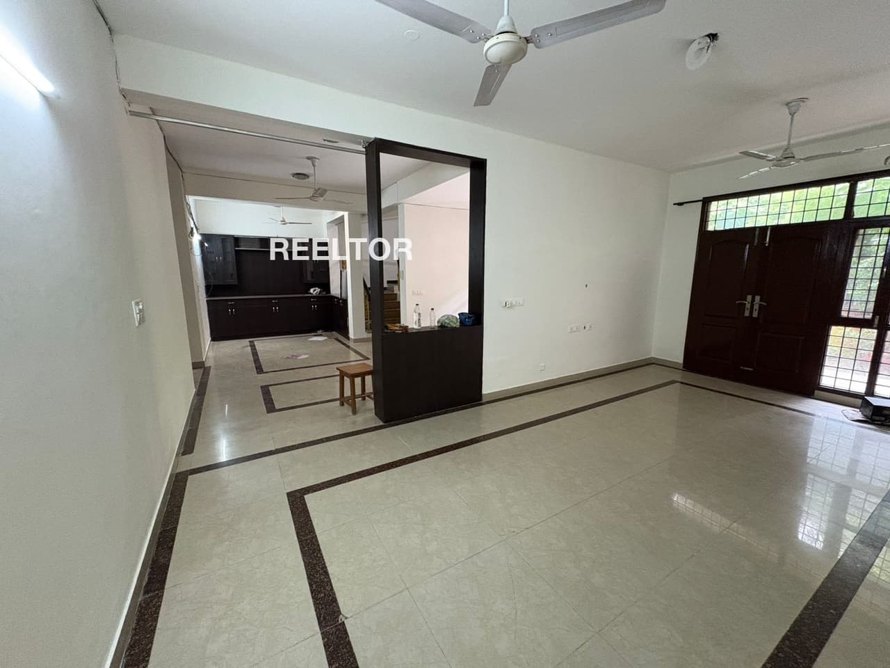 House For Rent In Dilshad Garden