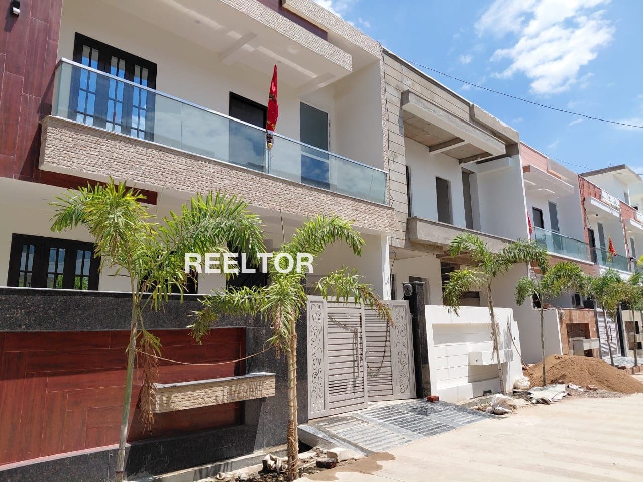 Office Space For Rent In Kidwai Nagar East Defence Colony