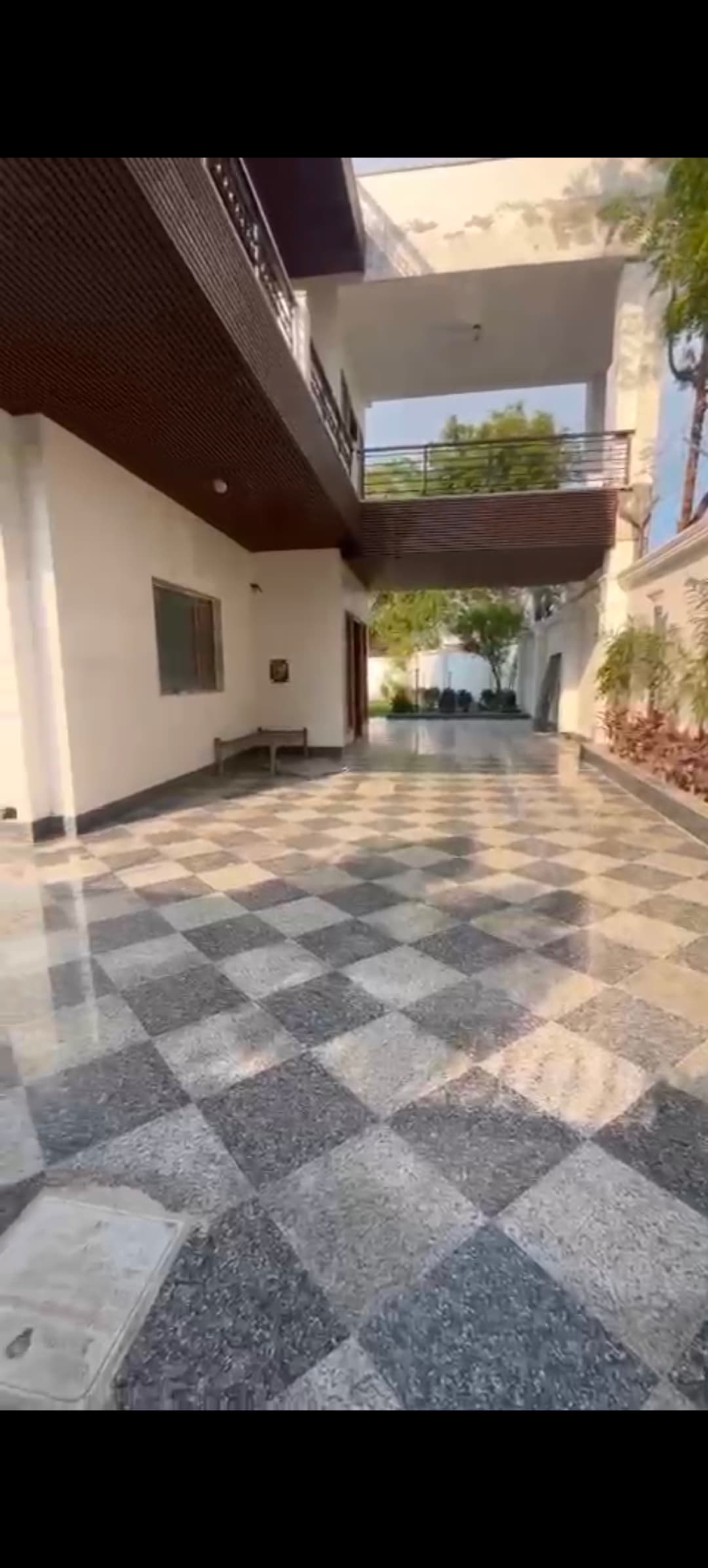 Villa For Rent In Sadiq Nagar Kalkaji