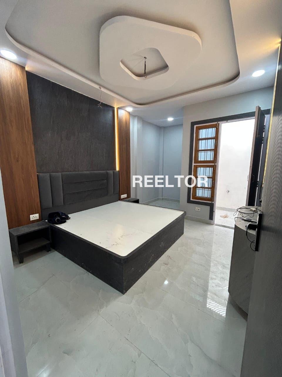 Villa For Rent In Cheekurai Peddapalli