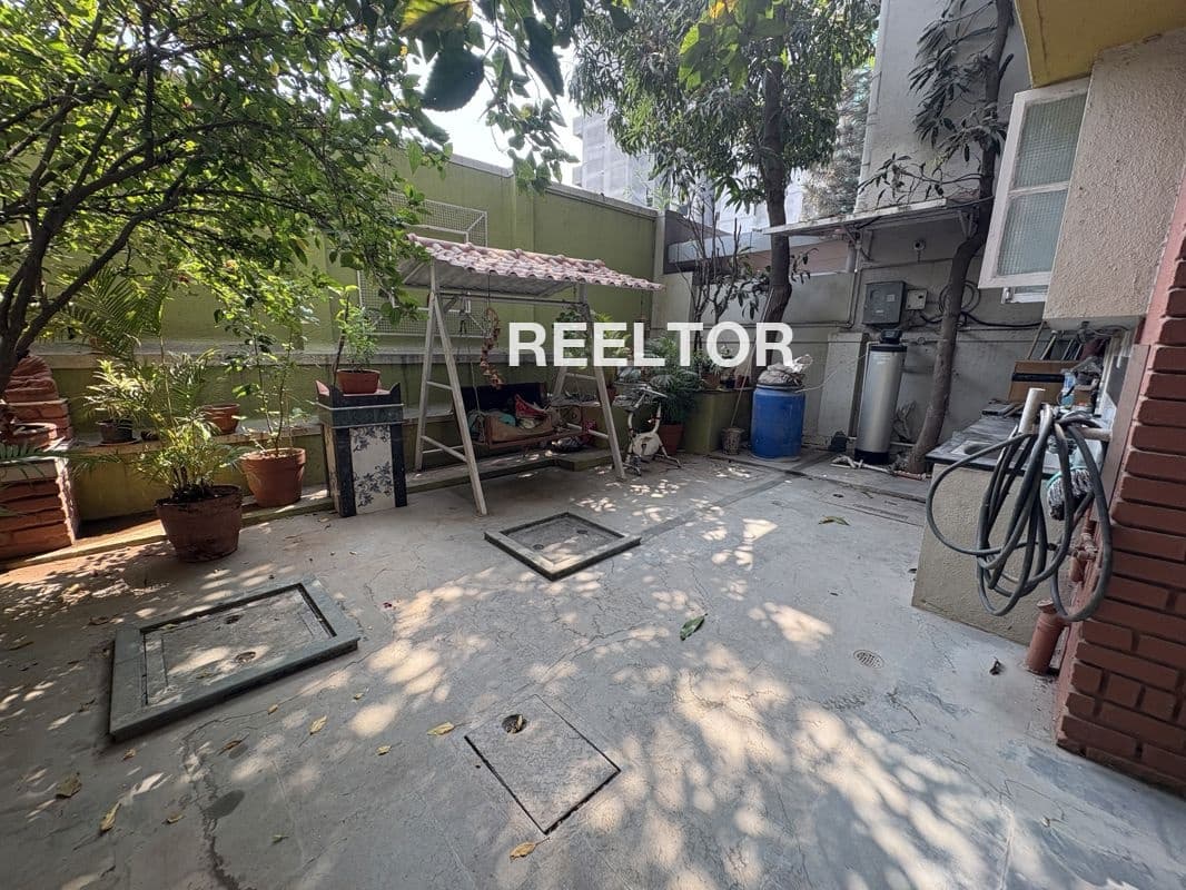 Villa For Rent In Thirpali Bari Rajgarh