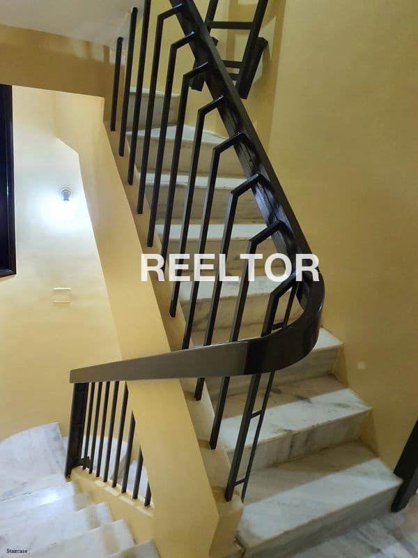 Villa For Rent In Bhalswa Model Town