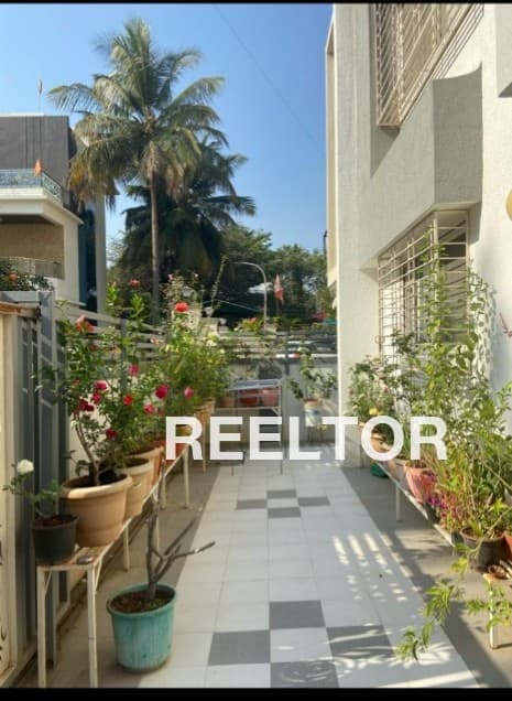 Villa For Rent In G Block Model Town