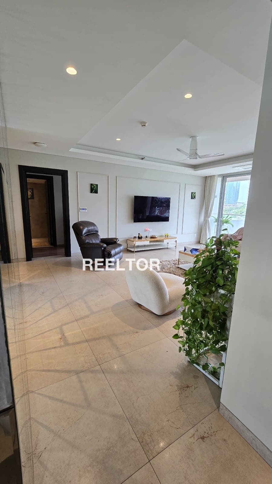 Villa For Rent In Majlis Park Model Town